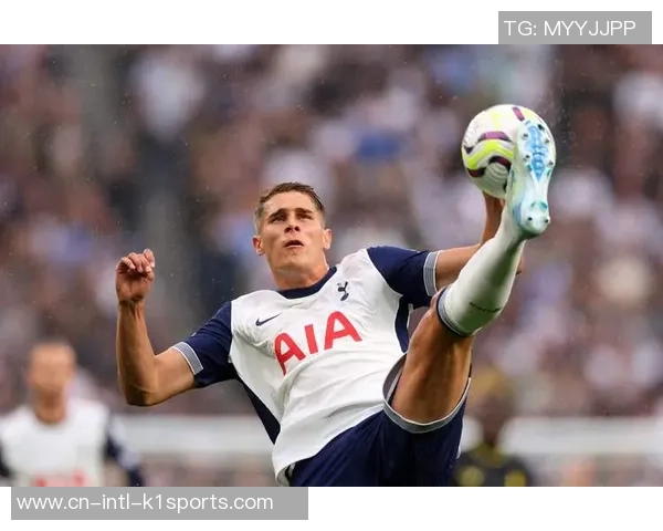 欧冠激战阿贾克斯与热刺上半场精彩回顾与分析