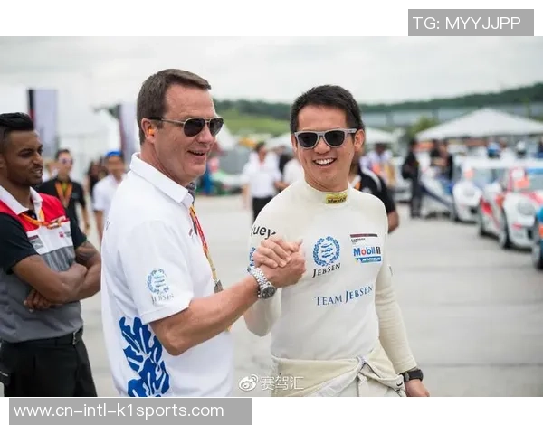 瓜达拉哈拉迎战克雷塔罗争夺联赛积分展开激烈对决